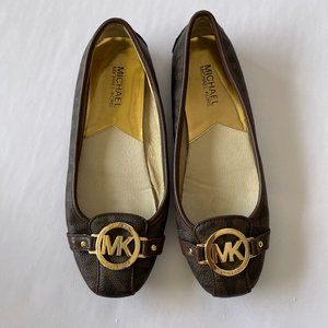 Michael Kors Monogram Flats, size 7